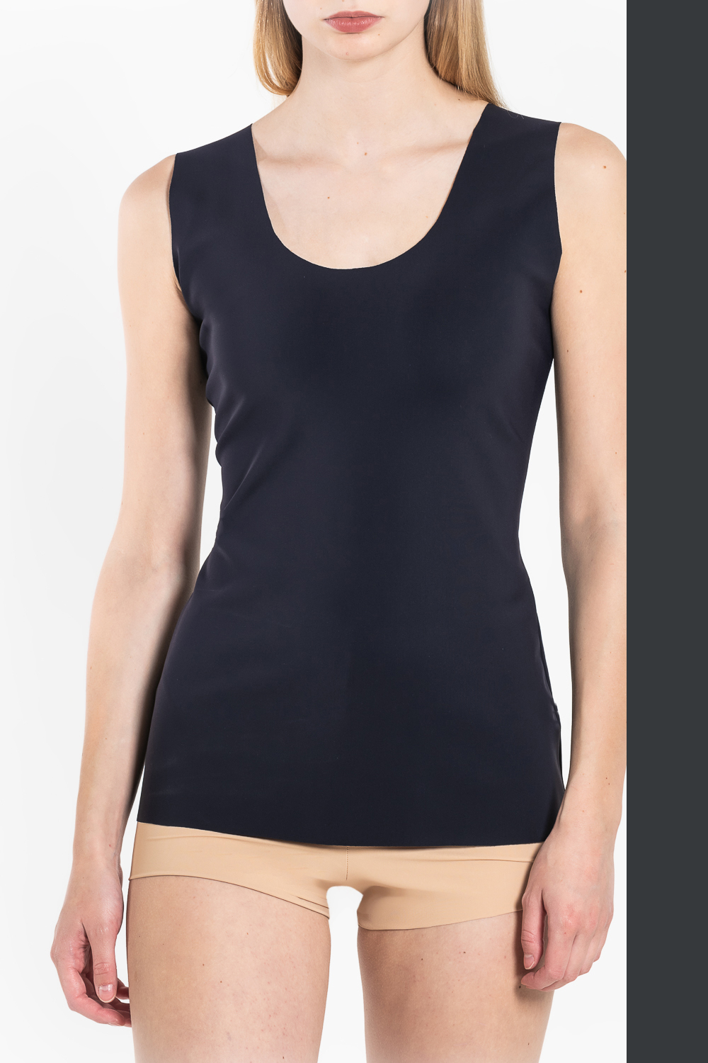 T4 Top U neckline front and back