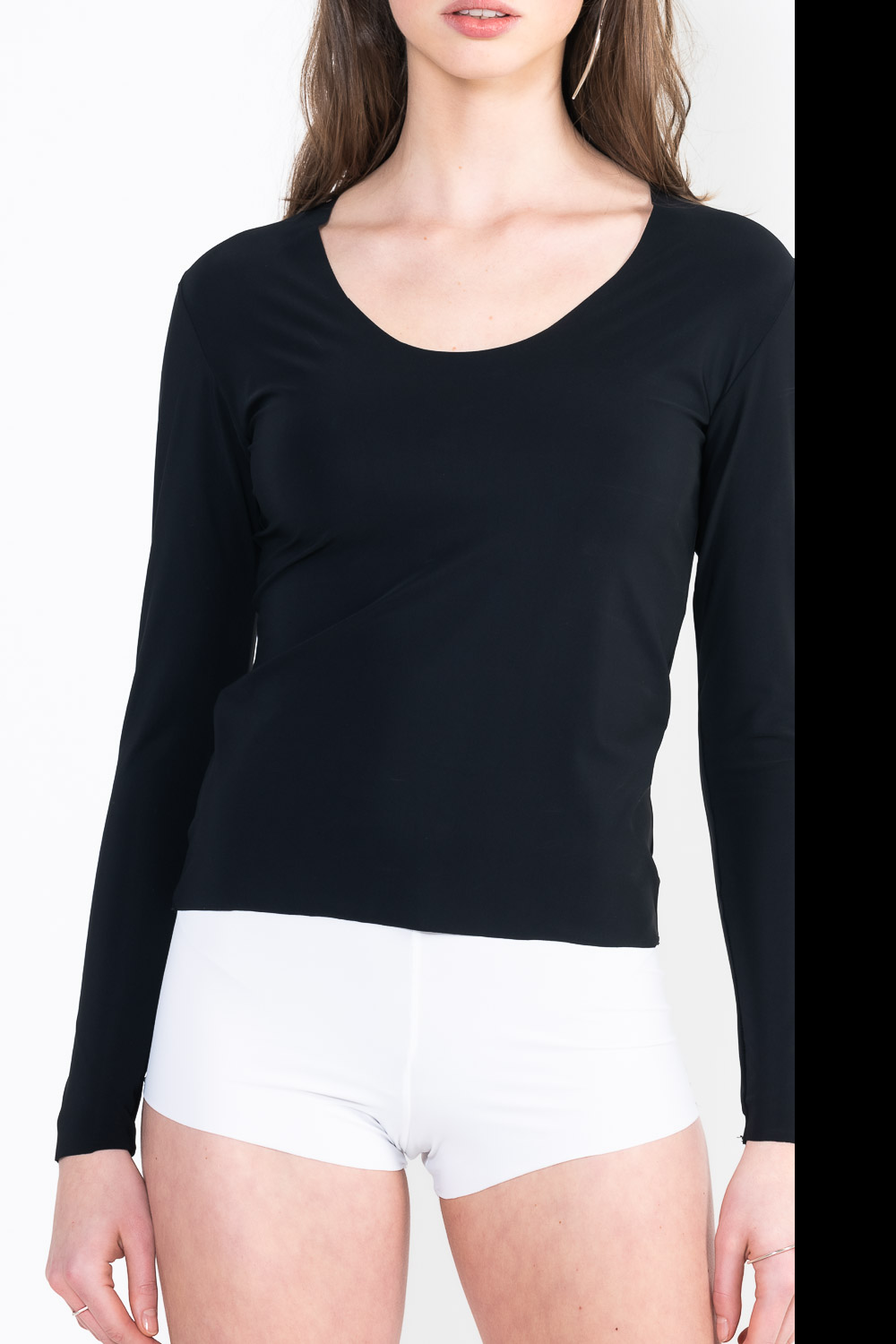 L12 Long sleeve U-neck top