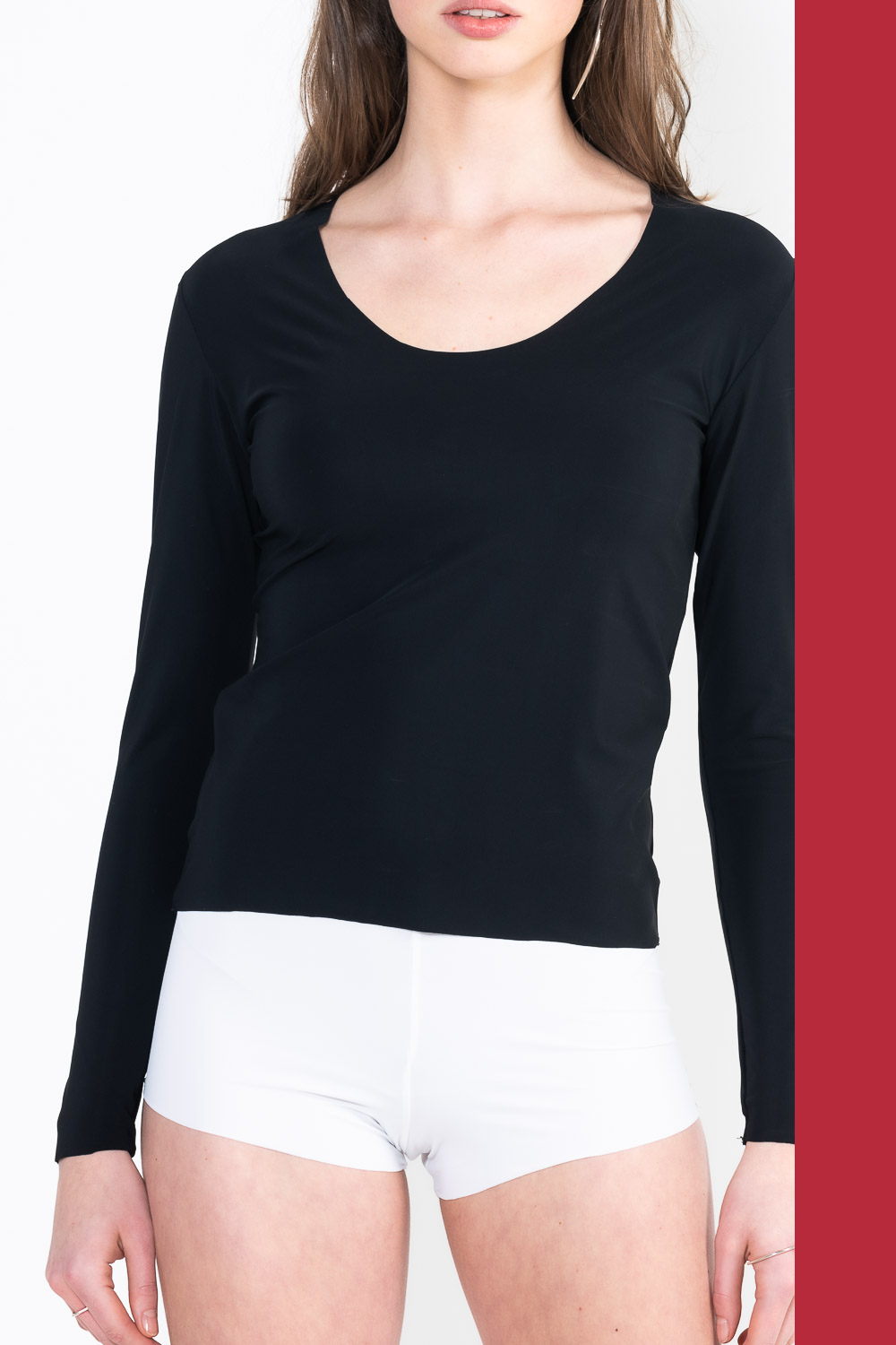 L12 Long sleeve U-neck top
