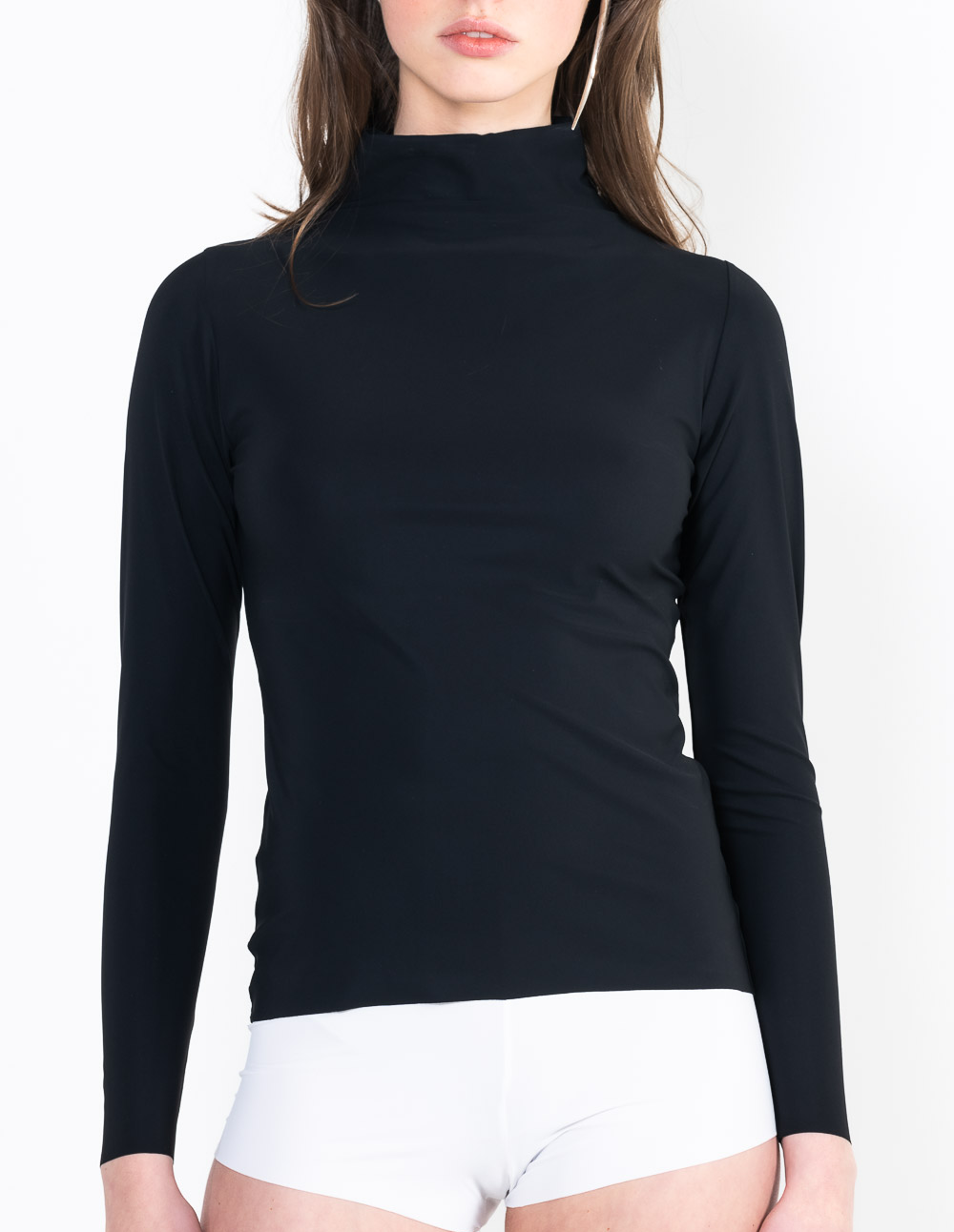 L13 High neck top with long sleeves