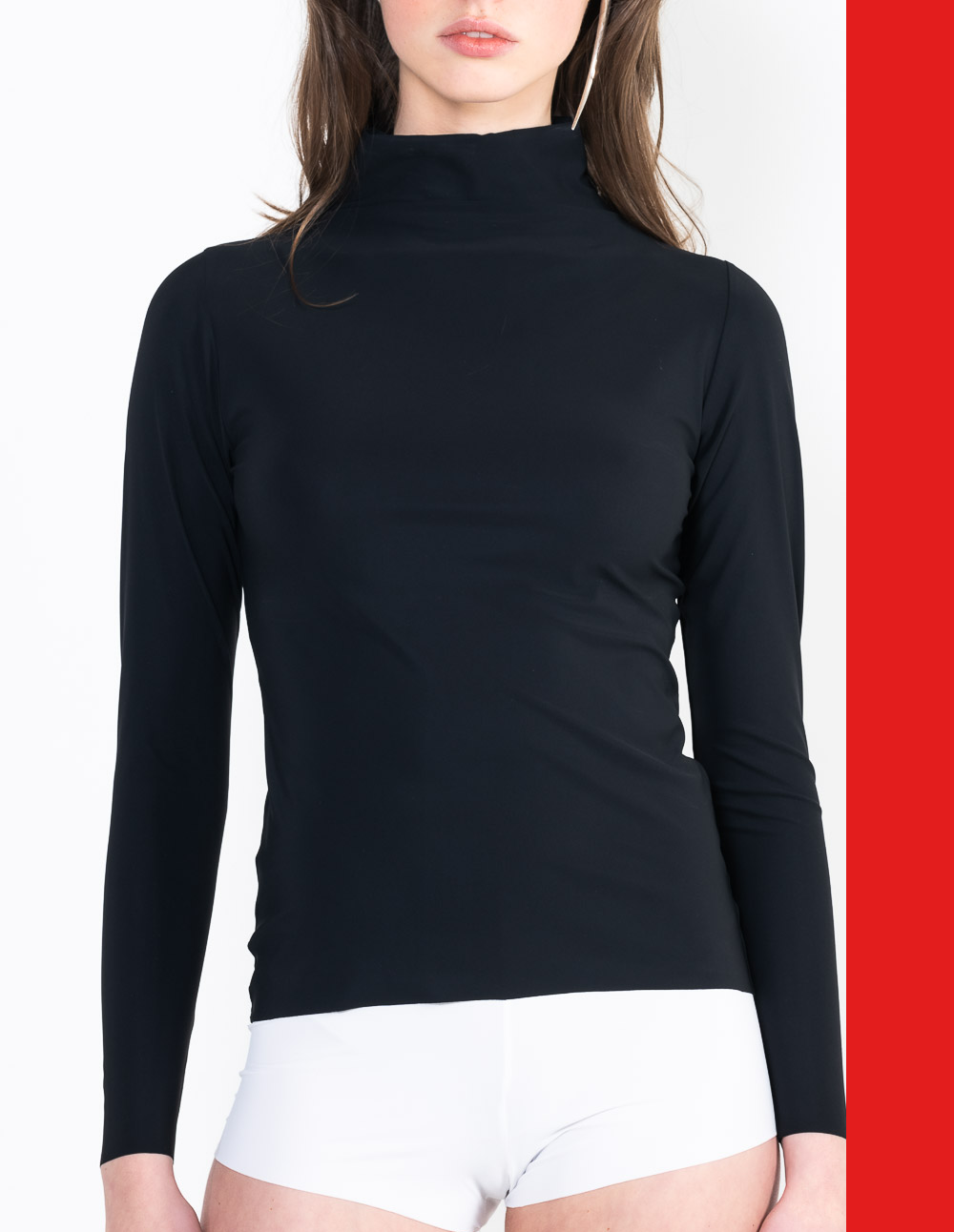 L13 High neck top with long sleeves