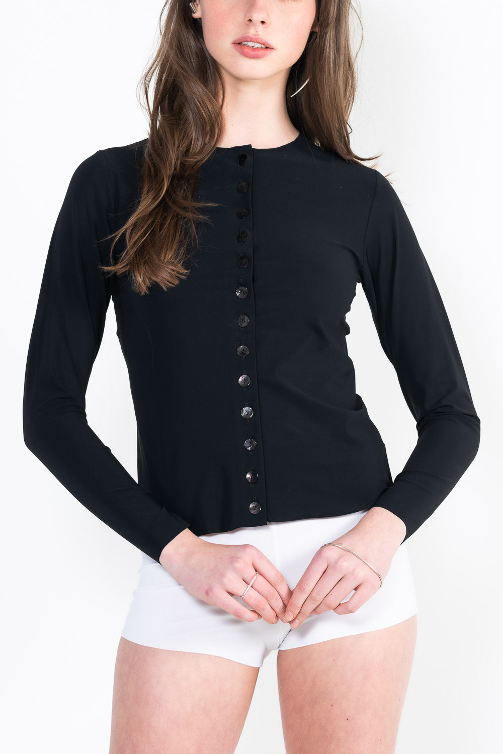 L14 Buttoned crew neck vest