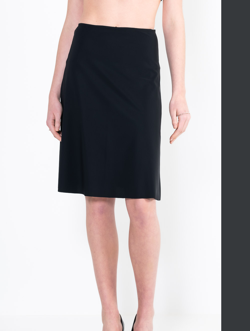L17 Knee bias skirt
