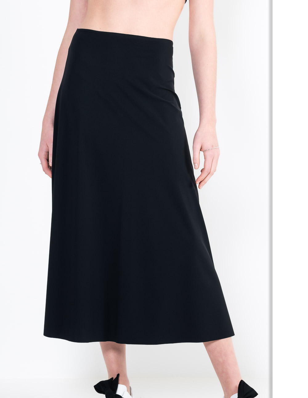 L18 long bias skirt