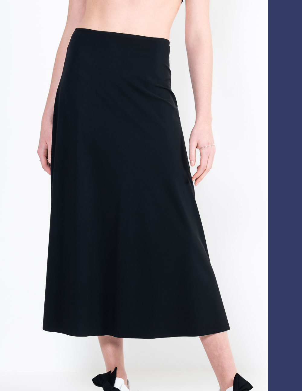 L18 long bias skirt