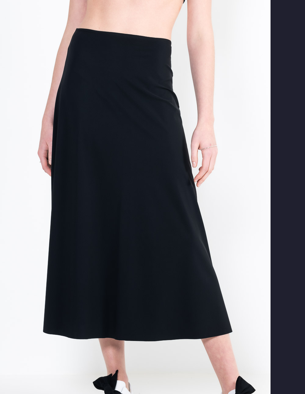 L18 long bias skirt