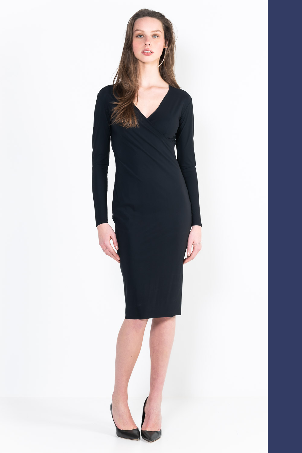 L30Bis Short wrap dress with long sleeves