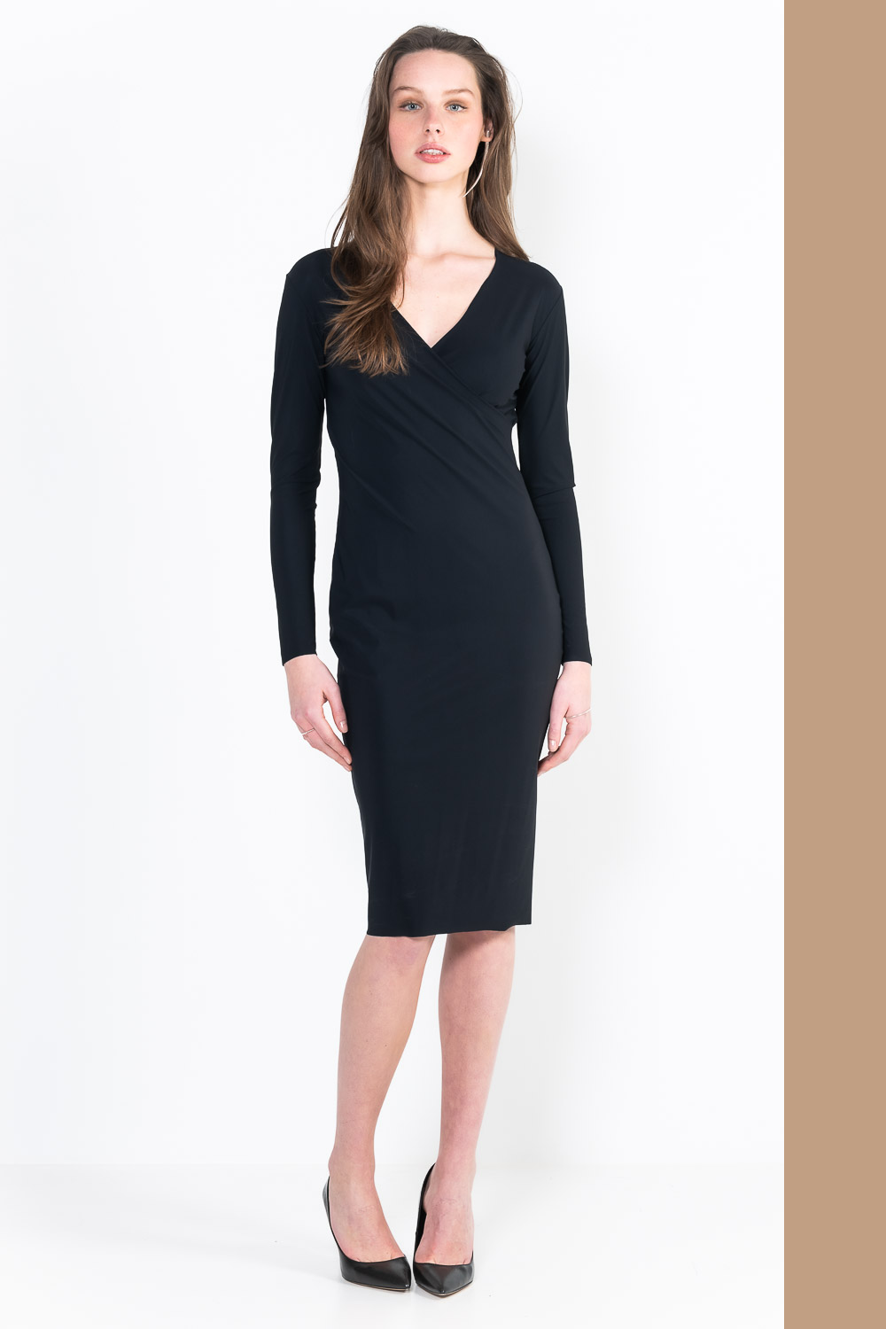 L30Bis Short wrap dress with long sleeves