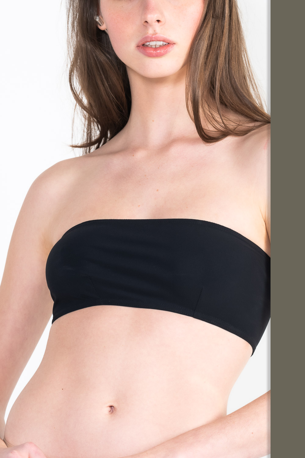 L44 Chest bustier