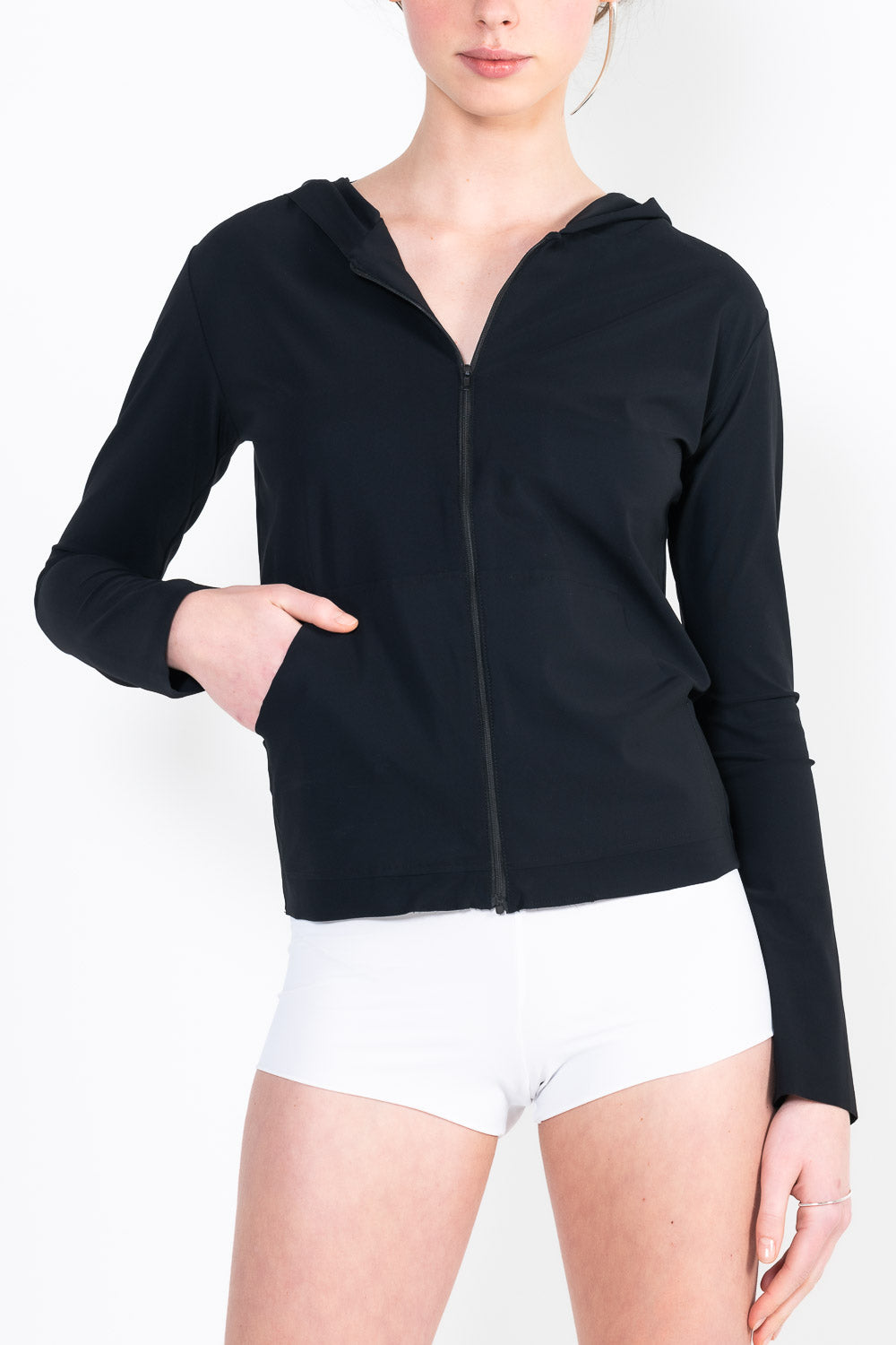 L68 Front zip hooded jogging vest