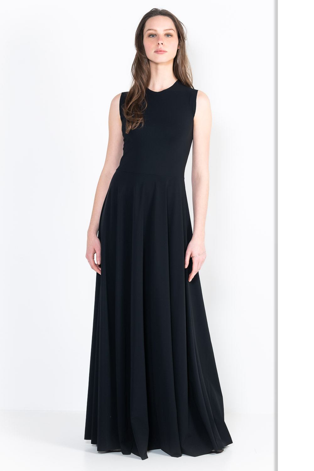 L84Bis Long sleeveless melania dress