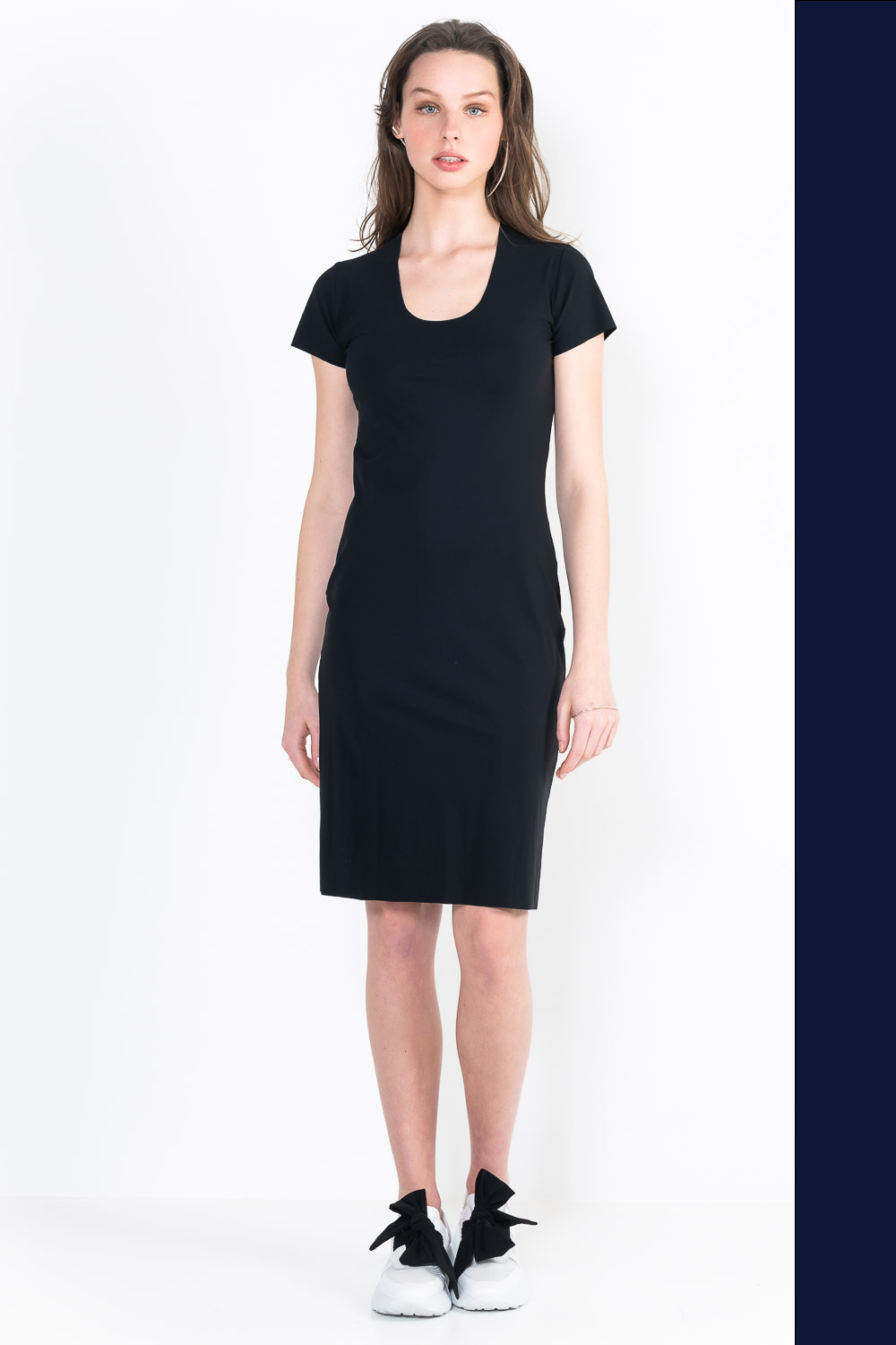 L9Bis short sleeve U-neck dress