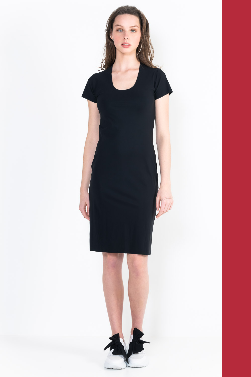 L9Bis short sleeve U-neck dress