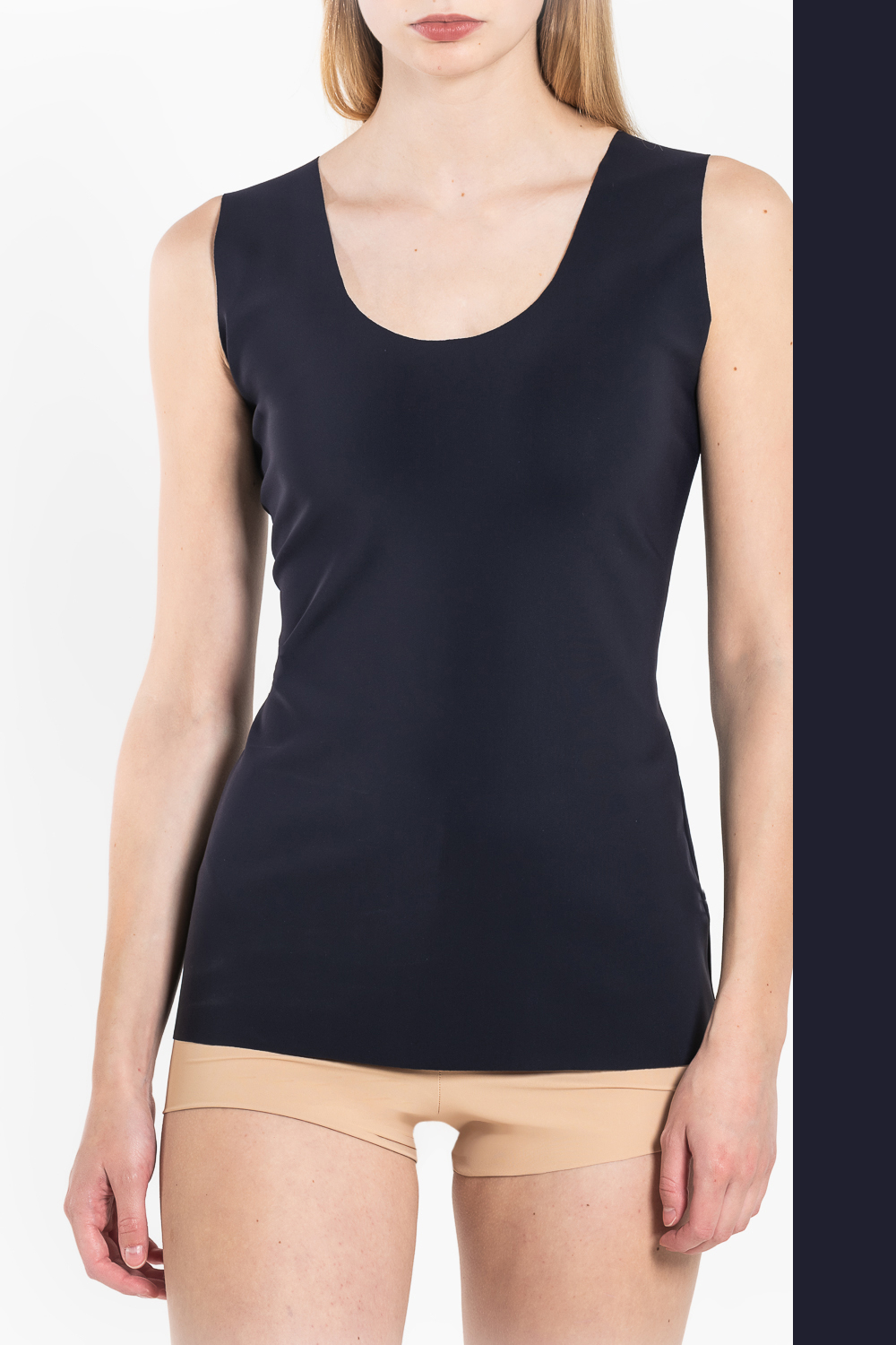 T4 Top U neckline front and back