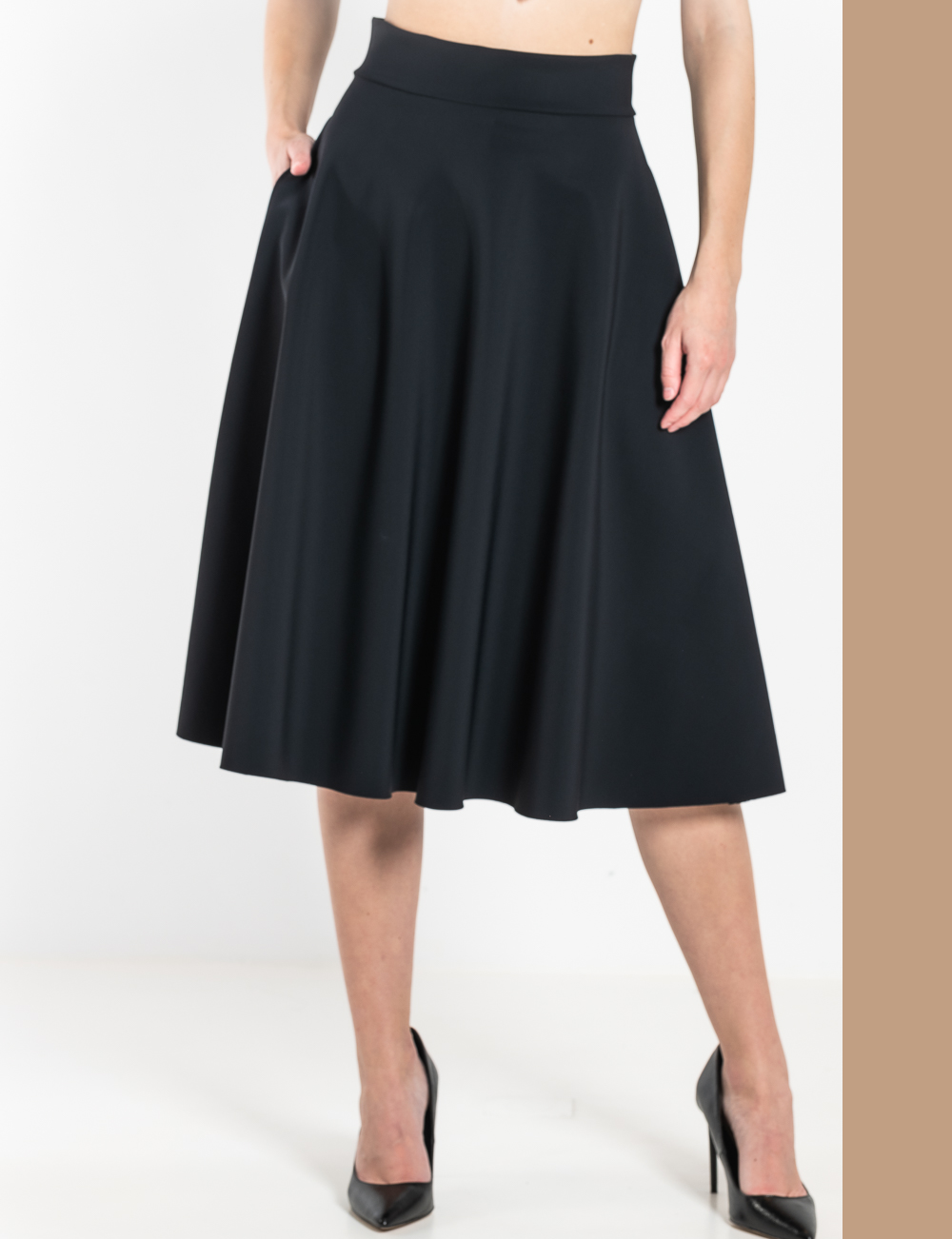 J8 Short Audrey skirt
