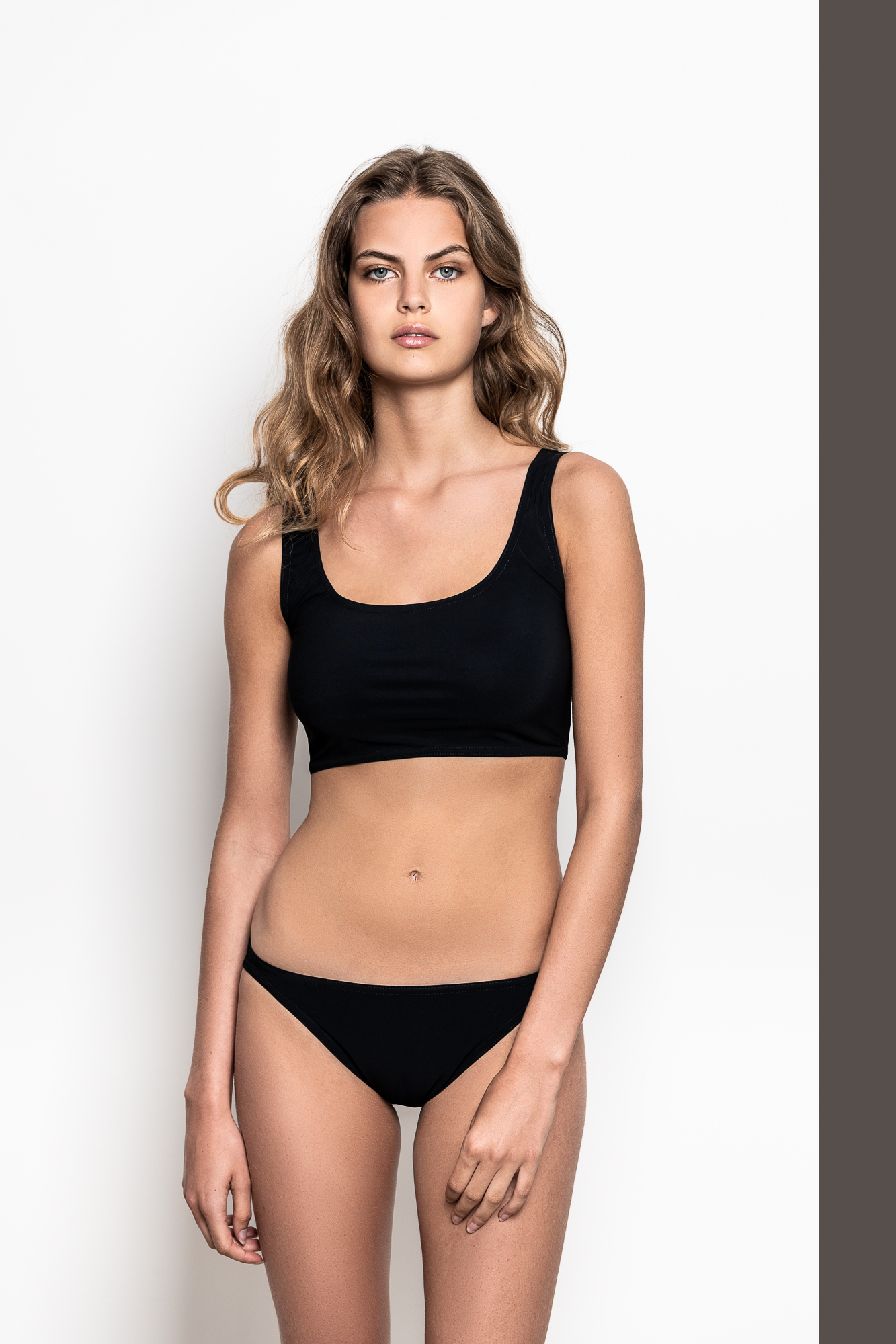 MB12 Crop Top