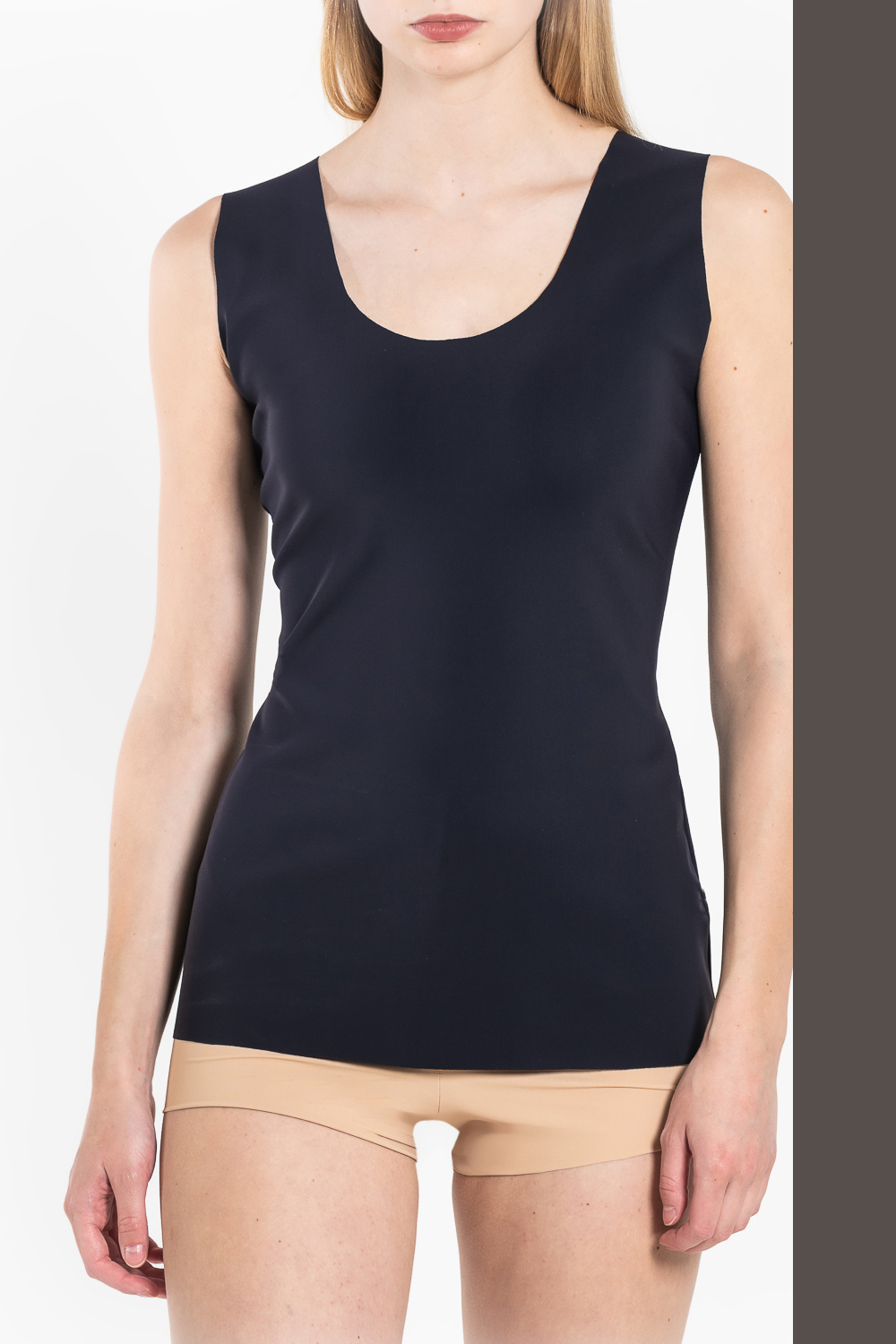 T4 Top U neckline front and back