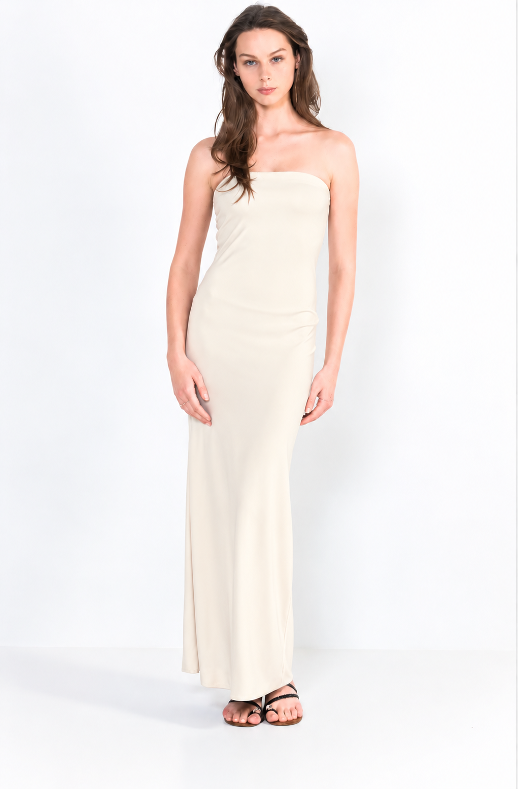 L48 Long strapless dress